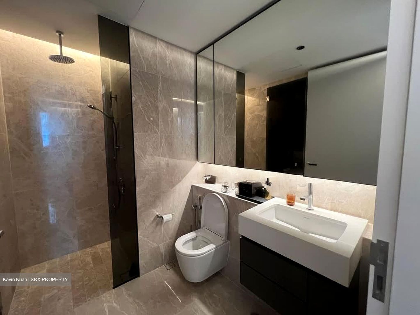 Riviere  (D3), Condominium #587636771